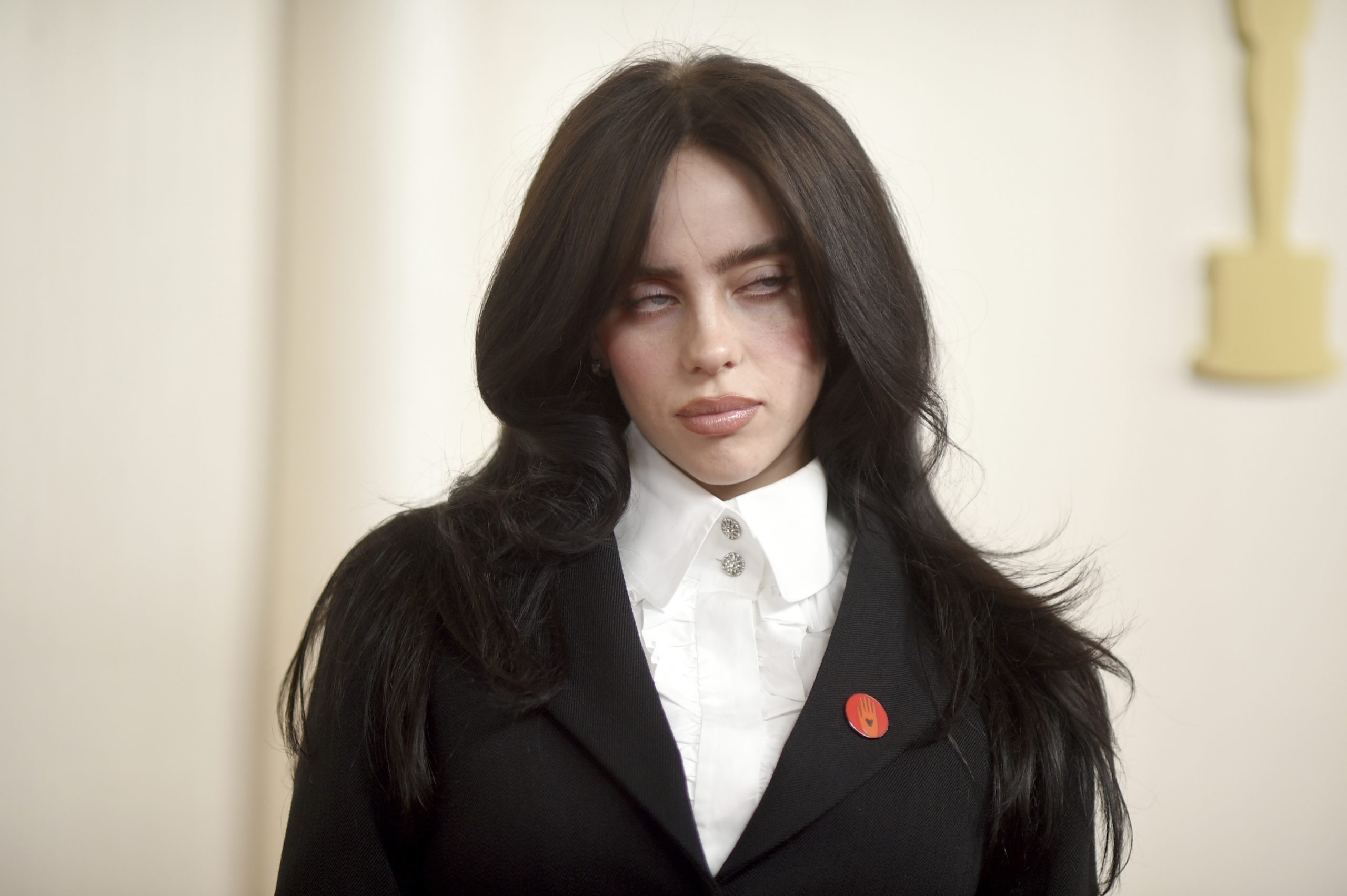 Η Billie Eilish κάνει την αρχή για πιο «πράσινες» συναυλίες – Πρέπει να προσπαθήσω να φέρω μια αλλαγή