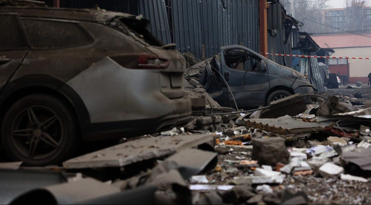 Ουκρανία: Τουλάχιστον 12 νεκροί από ρωσικά πλήγματα – Χτυπήματα σε Κίεβο, Οδησσό και άλλες πόλεις