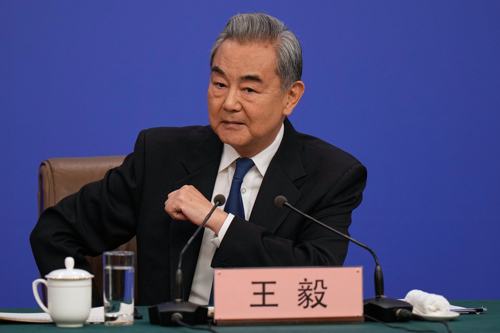 Κινητοποίηση της Κίνας για διαμεσολαβητικό ρόλο στον πόλεμο στη Μέση Ανατολή