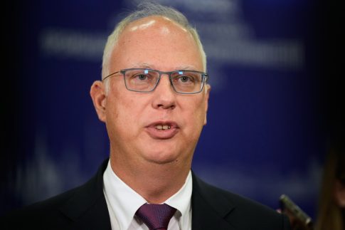 Μεγάλη Παρασκευή: Με κατάνυξη η Αποκαθήλωση στον Πολύανθο Ροδόπης