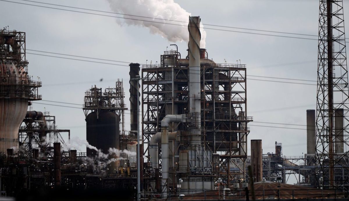 Πόλεμος στη Μέση Ανατολή: Ο πλανήτης αναμένεται να καταναλώσει λιγότερο πετρέλαιο το 2026, για πρώτη φορά από την περίοδο του Covid