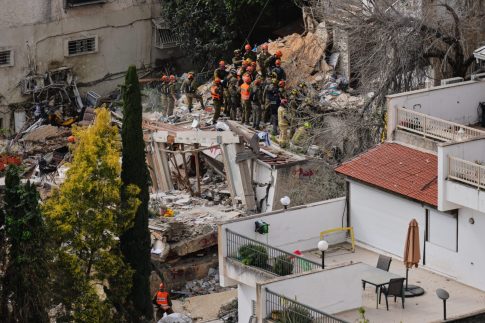 Τραμπ: Τελικό τελεσίγραφο στο Ιράν έως την Τρίτη για συμφωνία – «Είμαι δυσαρεστημένος, θα πληρώσουν βαρύ τίμημα»