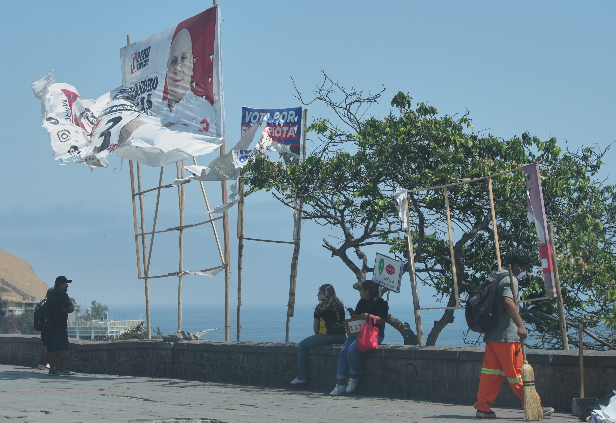 Περού: Εκλογές σε κλίμα ανασφάλειας και καχυποψίας