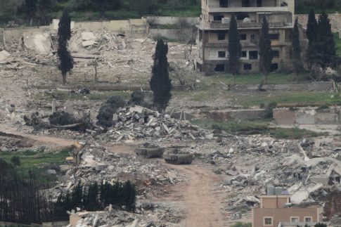 Ουκρανία: Τουλάχιστον δύο νεκροί, ανάμεσά τους ένα παιδί, σε ρωσικές επιθέσεις στο Κίεβο