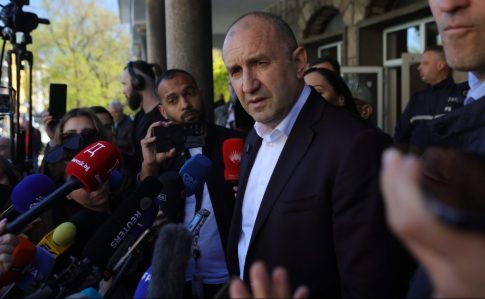 Ιαπωνία: Σεισμός 7,4 βαθμών ανοικτά των ιαπωνικών ακτών – Aναμένεται τσουνάμι ύψους 3 μ.