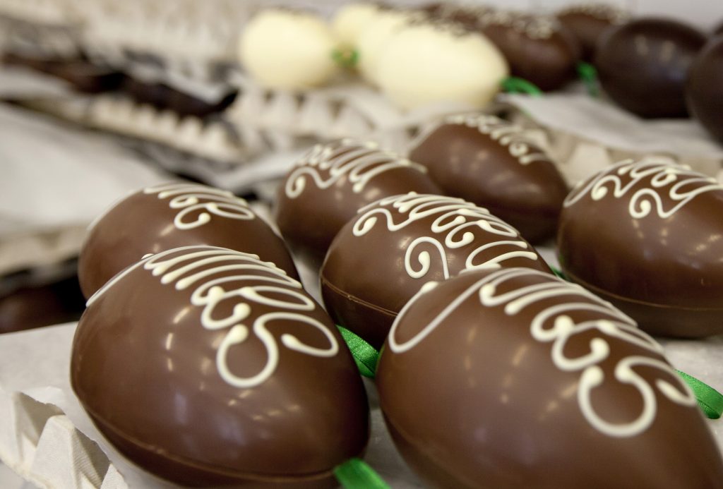 Τι κάνει η ζάχαρη στον εγκέφαλο και γιατί το Πάσχα θέλει μέτρο