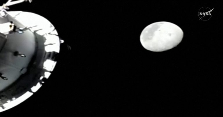 Η αποστολή Artemis II σπάει το ρεκόρ του Apollo 13 – Ο άνθρωπος ταξιδεύει πιο μακριά στο Διάστημα από ποτέ (live εικόνα)