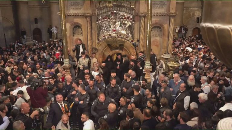 Το ΕΡΤnews στα Ιεροσόλυμα – Live: Η τελετή του Αγίου Φωτός