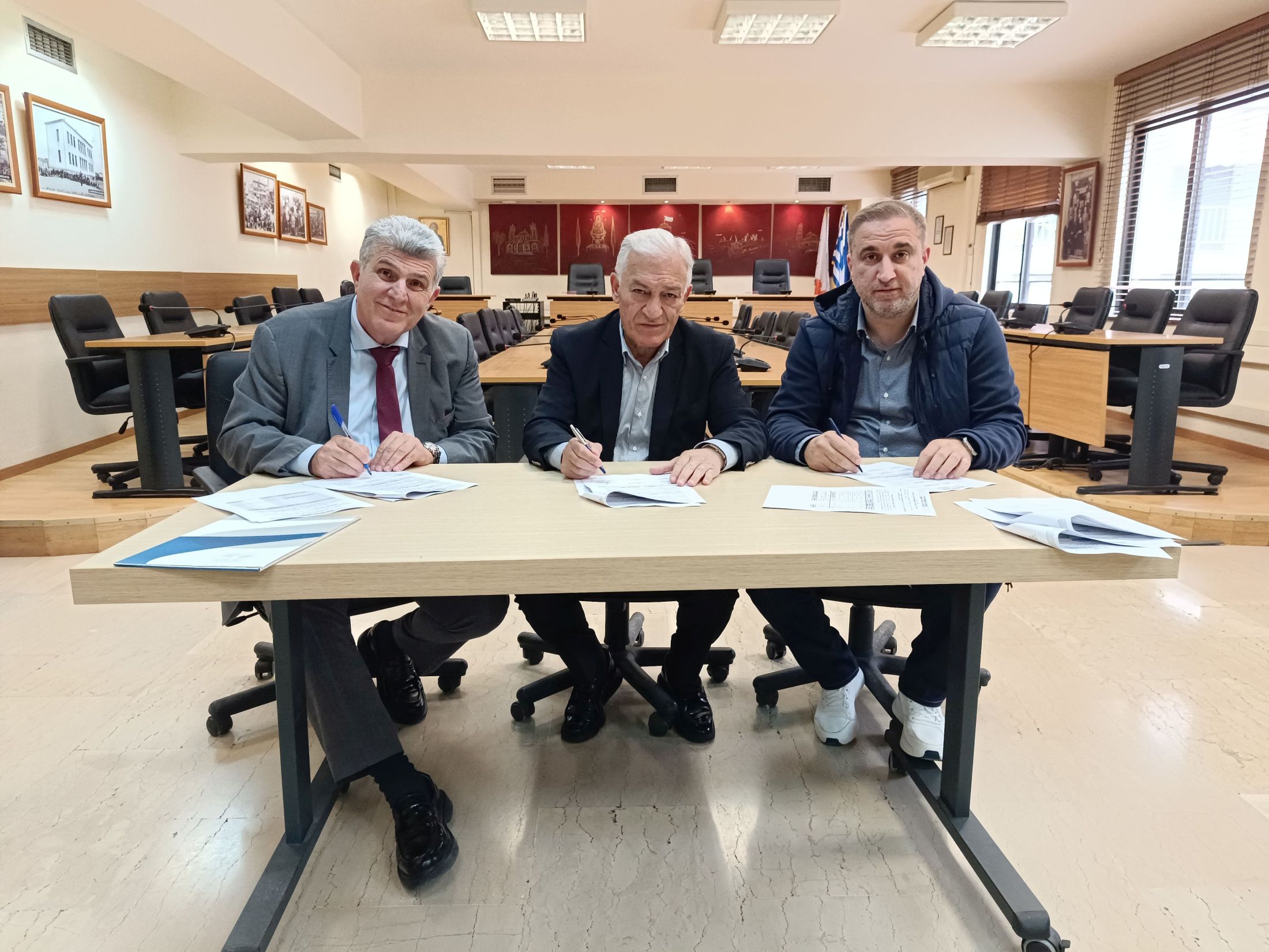 Θεσσαλονίκη: Υπογράφτηκε η προγραμματική σύμβαση εκπόνησης μελέτης για τη συντήρηση της γέφυρας της λεωφόρου Δενδροποτάμου