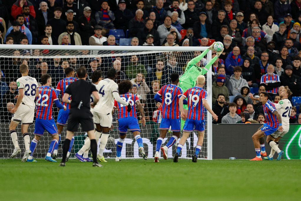 Premier League: Έφυγε με πολύτιμο βαθμό απ’ το «Selhurst Park» η Γουέστ Χαμ του Μαυροπάνου – Υποβιβάστηκε η Γουλβς  ​