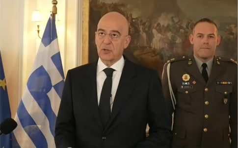 Αποχώρησε ο Νίκος Παπαπέτρος από την εκδήλωση απολογισμού της περιφερειακής Αρχής Θεσσαλίας στον Βόλο