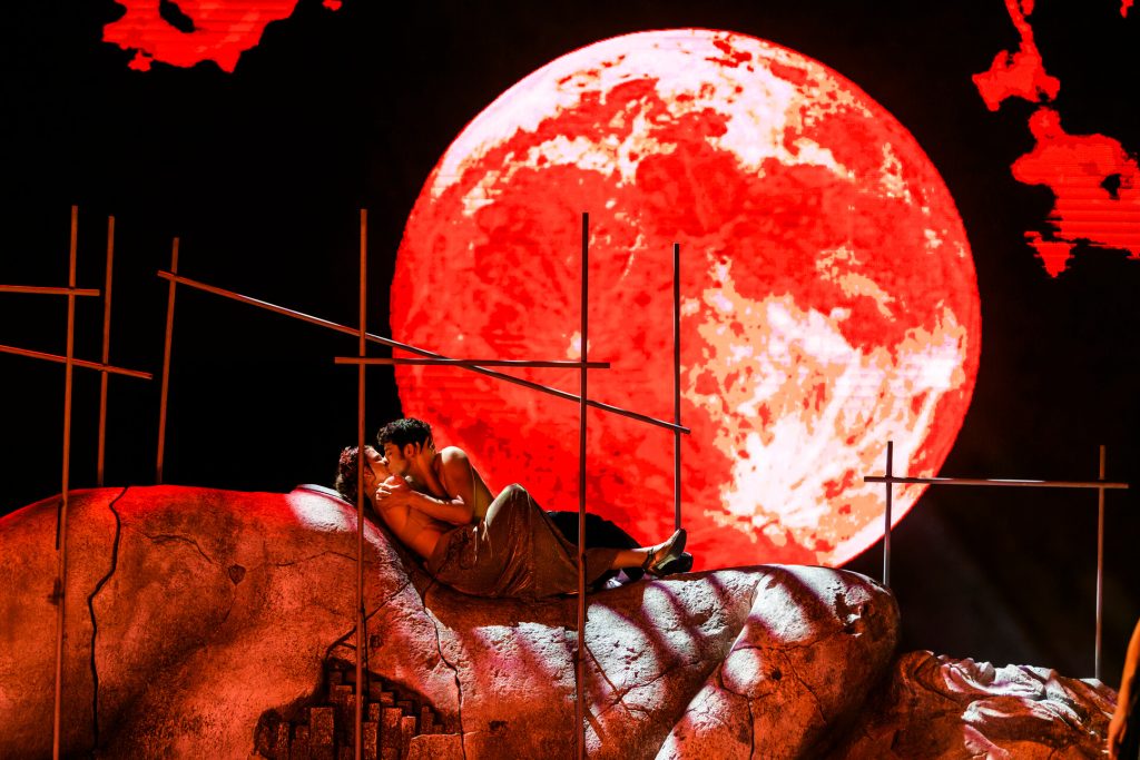 Τελευταίες παραστάσεις για την «Αλεξάνδρεια» του Φωκά Ευαγγελινού στο Θέατρο Παλλάς