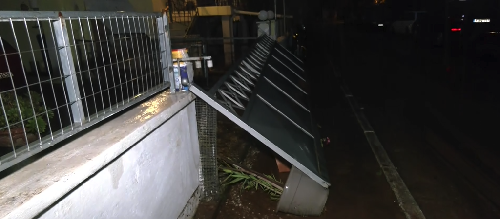 Κακοκαιρία «Erminio» – Νέα Μάκρη: Το ΕΡΤnews στο σημείο της τραγωδίας με έναν νεκρό – Παρασύρθηκε από νερά ύψους 1,5 μέτρου