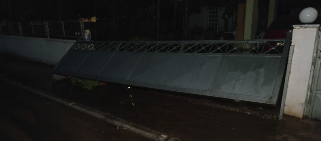 Κακοκαιρία «Erminio» – Νέα Μάκρη: Το ΕΡΤnews στο σημείο της τραγωδίας με έναν νεκρό – Παρασύρθηκε από νερά ύψους 1,5 μέτρου