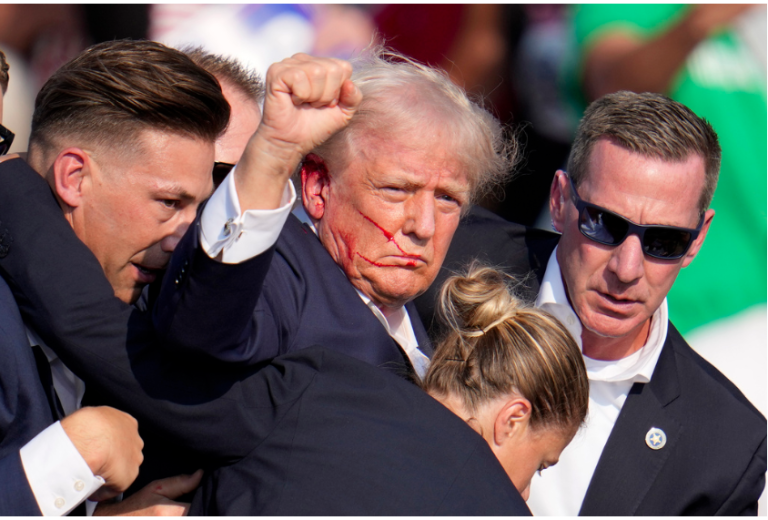 &Eta; &alpha;&sigma;&phi;ά&lambda;&epsilon;&iota;&alpha; &tau;&omicron;&upsilon; &Tau;&rho;&alpha;&mu;&pi; &kappa;&alpha;&iota; &pi;ά&lambda;&iota; &sigma;&tau;&omicron; &laquo;&sigma;&tau;ό&chi;&alpha;&sigma;&tau;&rho;&omicron;&raquo; &ndash; &Sigma;&tau;&omicron; ί&delta;&iota;&omicron; &xi;&epsilon;&nu;&omicron;&delta;&omicron;&chi;&epsilon;ί&omicron; &kappa;&alpha;&iota; &eta; &alpha;&pi;ό&pi;&epsilon;&iota;&rho;&alpha; &delta;&omicron;&lambda;&omicron;&phi;&omicron;&nu;ί&alpha;&sigmaf; &kappa;&alpha;&tau;ά &tau;&omicron;&upsilon; &Rho;έ&iota;&gamma;&kappa;&alpha;&nu; &tau;&omicron; &rsquo;81