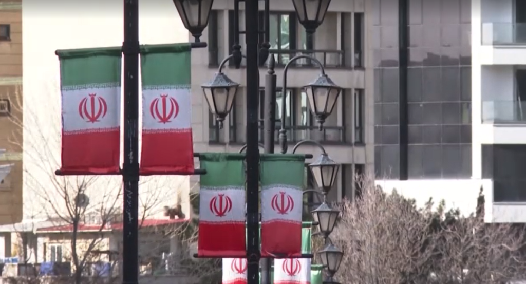 Axios: «Πάγωμα» των διαπραγματεύσεων για τα πυρηνικά μέχρι την επίλυση της κρίσης στα Στενά του Ορμούζ προβλέπει η νέα πρόταση του Ιράν