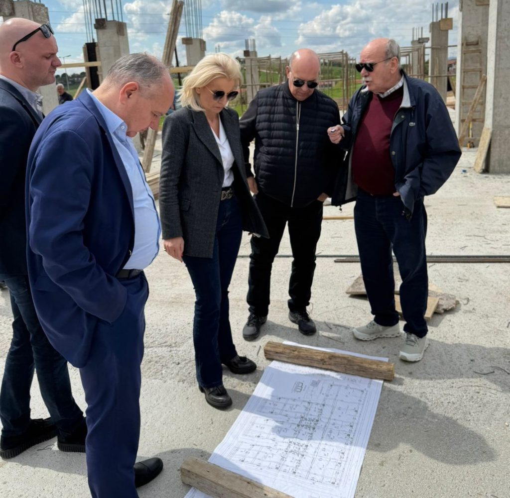 Αυτοψία Καραλαριώτου στα έργα δημιουργίας του Ινστιτούτου Αγροτεχνολογίας στη Λάρισα