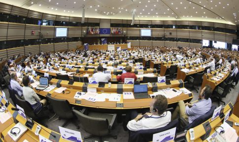 Αποχώρησε ο Νίκος Παπαπέτρος από την εκδήλωση απολογισμού της περιφερειακής Αρχής Θεσσαλίας στον Βόλο