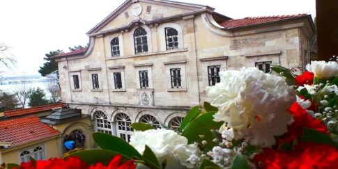 David Wilkinson στην ΕΡΤ: «Ζούμε ένα ψέμα εδώ και 200 χρόνια»