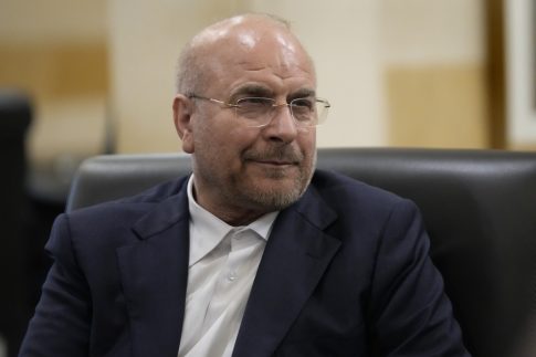 <strong>Συγκινητική εκδήλωση στον Πύργο για τον ποιητή Γιώργη Παυλόπουλο</strong>