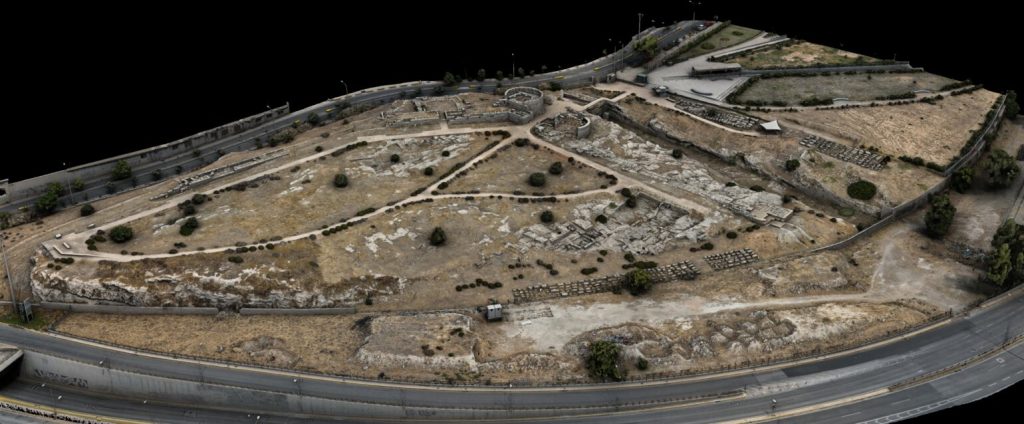 ΥΠΠΟ: Επέκταση και ανάδειξη του αρχαιολογικού χώρου της Ηετιώνειας Πύλης, στον Πειραιά