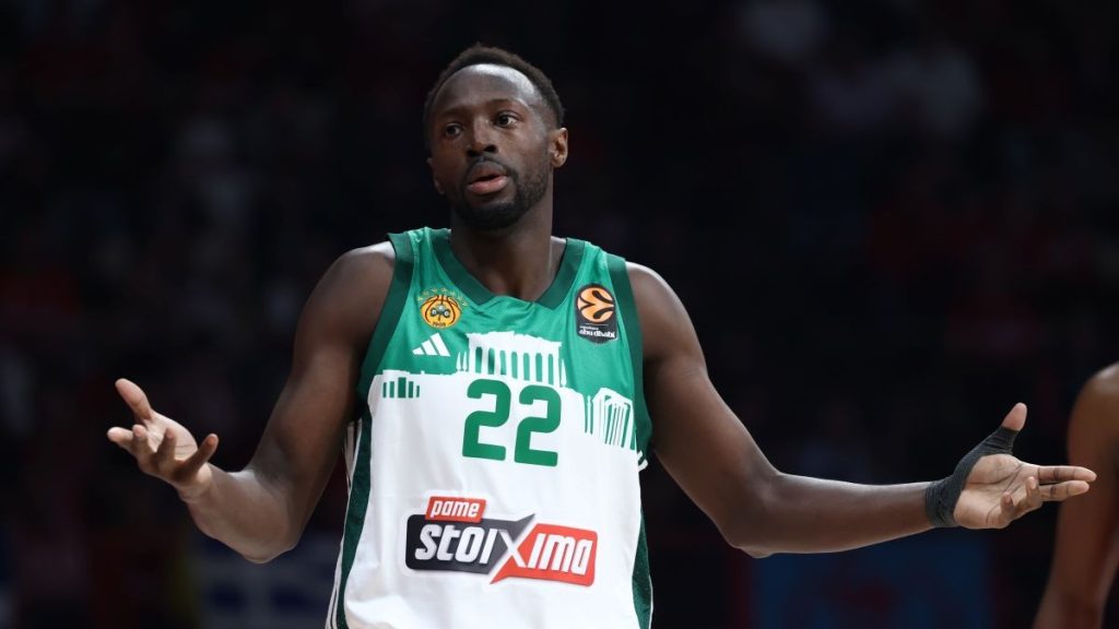 Παναθηναϊκός: Ο Γκραντ δοκίμασε το χέρι του στην προπόνηση, τελευταία στιγμή θα κριθεί η συμμετοχή του κόντρα στη Μπαρτσελόνα