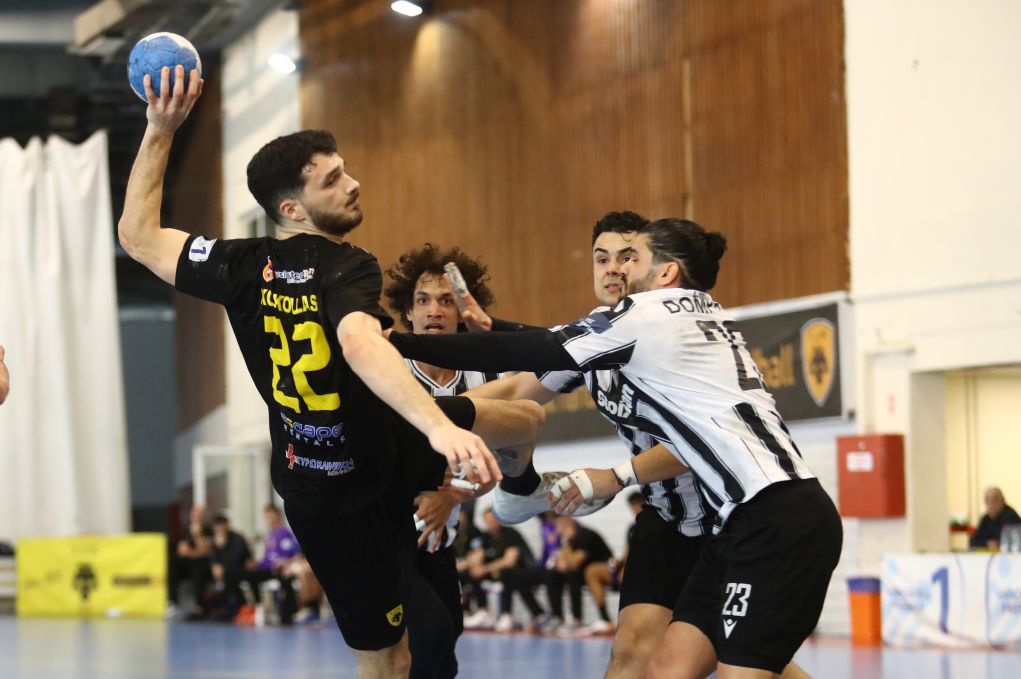 Handball Premier: Η ΑΕΚ έκανε το πρώτο βήμα πρόκρισης στους τελικούς, νίκησε 37-31 τον ΠΑΟΚ