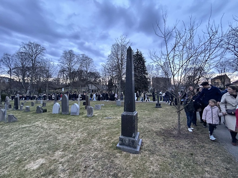 Μια ελληνική κοινότητα κρατά ζωντανή την παράδοση του Πάσχα στη Νορβηγία