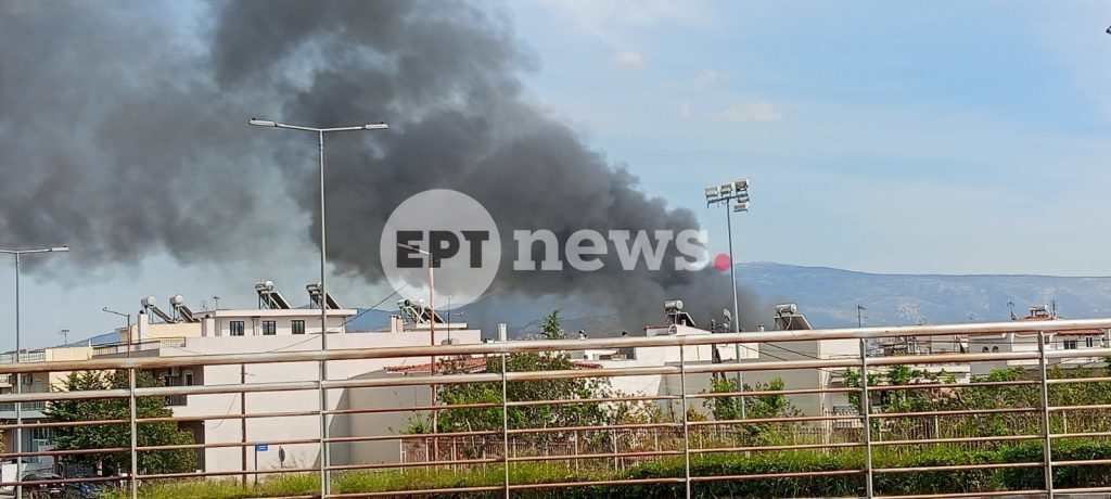 Μεγάλη πυρκαγιά σε επιχείρηση ανταλλακτικών στο Ίλιον