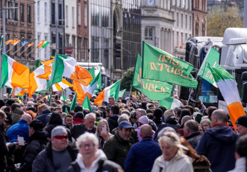 Live: Ο Βανς αποχωρεί από το Ισλαμαμπάντ χωρίς συμφωνία με το Ιράν – Αμερικανικά πολεμικά πλοία στα Στενά του Ορμούζ