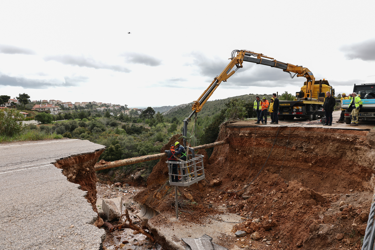 Η επόμενη μέρα του Erminio: Έναν νεκρό και πολλές καταστροφές άφησε πίσω της η κακοκαιρία