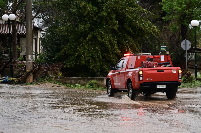 Live η εξέλιξη της κακοκαιρίας Erminio – Πορτοκαλί συναγερμός – Πού θα είναι έντονα τα φαινόμενα