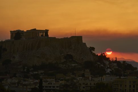 Έγκυος και πρόσφυγας </br> εν καιρώ πανδημίας
