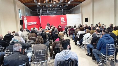 Μεγάλη πυρκαγιά σε επιχείρηση ανταλλακτικών στο Ίλιον