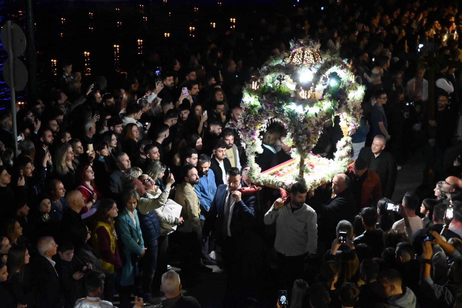 m-paraskeyi-6 Πασχαλινά έθιμα στην Αιτωλοακαρνανία – Μία ξεχωριστή εμπειρία βαθιάς κατάνυξης