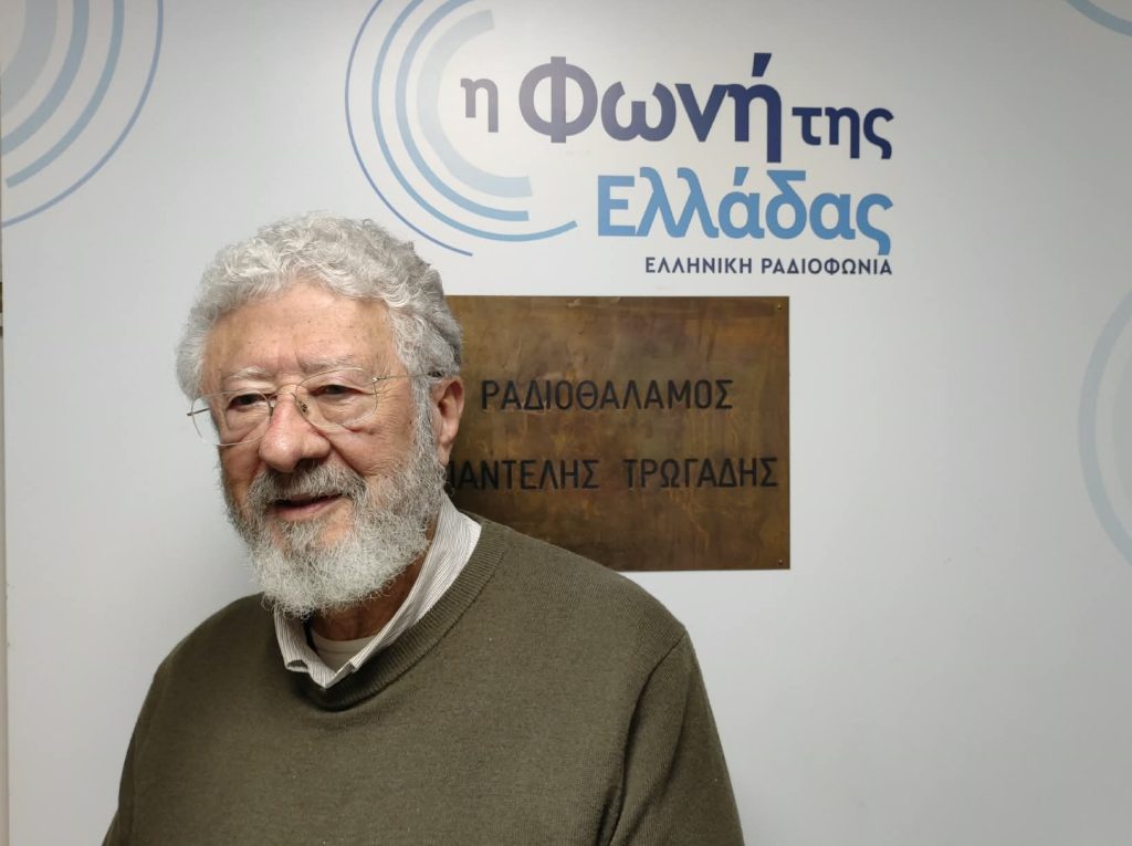 Δεσμός: Το ελληνικό λογοτεχνικό στέκι στο Παρίσι που συνεχίζει το έργο του 40+χρόνια