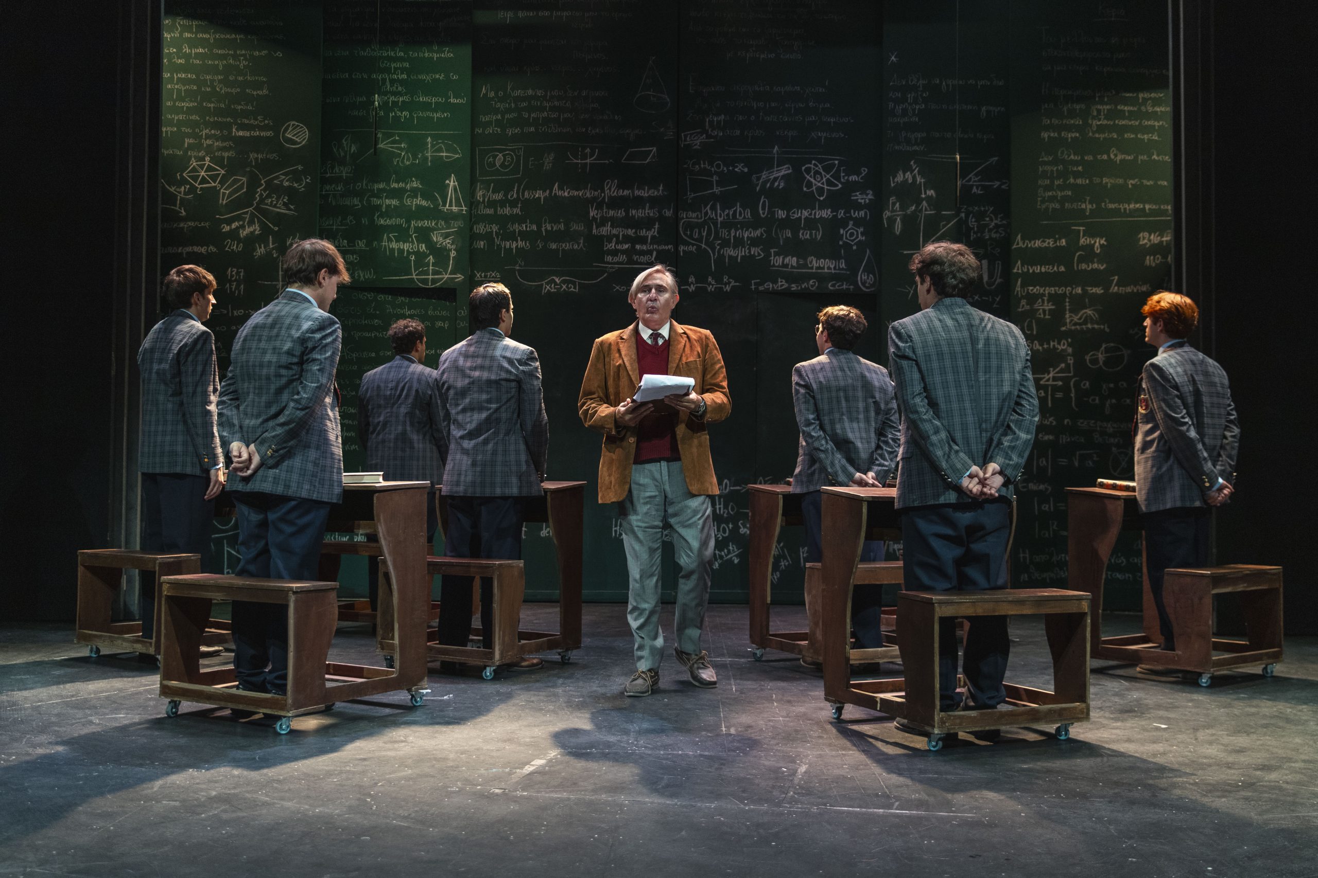 «O κύκλος των χαμένων ποιητών» έρχεται στο θέατρο Αριστοτέλειον από 15 Μαΐου