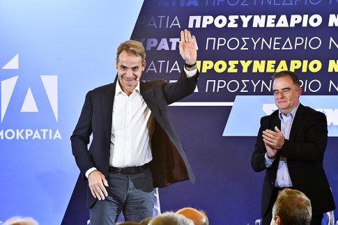 Ανατροπή μηχανής μετά τα διόδια Στρυμονικού – Ελαφρά τραυματισμένος νεαρός οδηγός