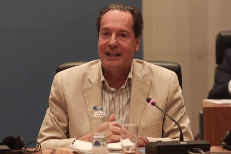  Κ. Μποτόπουλος στο ΕΡΤnews Radio 105,8 για ΟΠΕΚΕΠΕ: Ποιες νομικές διαδικασίες προβλέπονται για τους ελεγχόμενους στις δικογραφίες