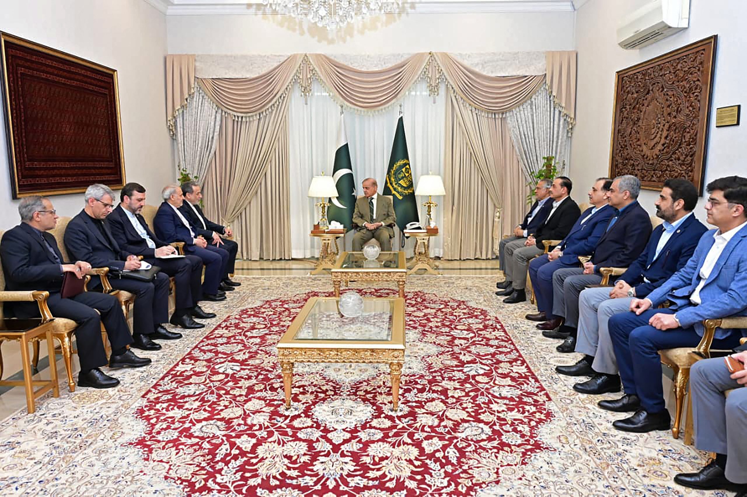 Το ΕΡΤnews στο Πακιστάν – Συγκρατημένη αισιοδοξία για νέο γύρο διαβουλεύσεων