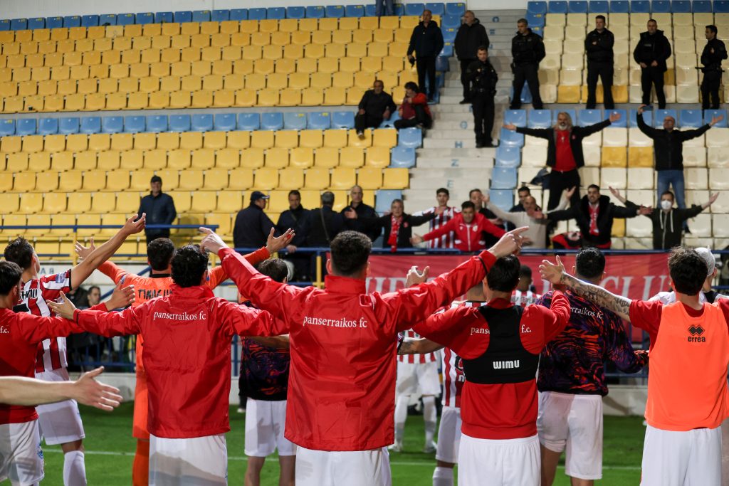 Πανσερραϊκός: Ο Βραζιλιάνος Τεϊχέιρα οδηγεί τα «λιοντάρια» στη σωτηρία