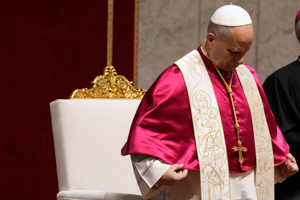 Σφοδρή επίθεση Τραμπ στον πάπα Λέοντα: Είναι αδύναμος και απαράδεκτος – Πρέπει να σοβαρευτεί