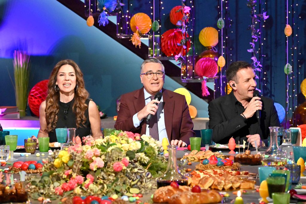 ΕΡΤ1: Ανάσταση με την όμορφη #Παρέα του Γιώργου Κουβαρά – Μ. Σάββατο 11.04.2026, στις 23:00