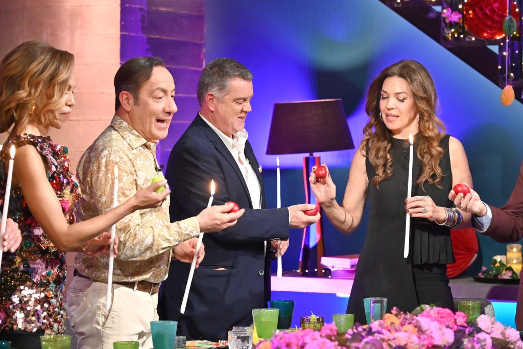 ΕΡΤ1: Ανάσταση με την όμορφη #Παρέα του Γιώργου Κουβαρά – Μ. Σάββατο 11.04.2026, στις 23:00