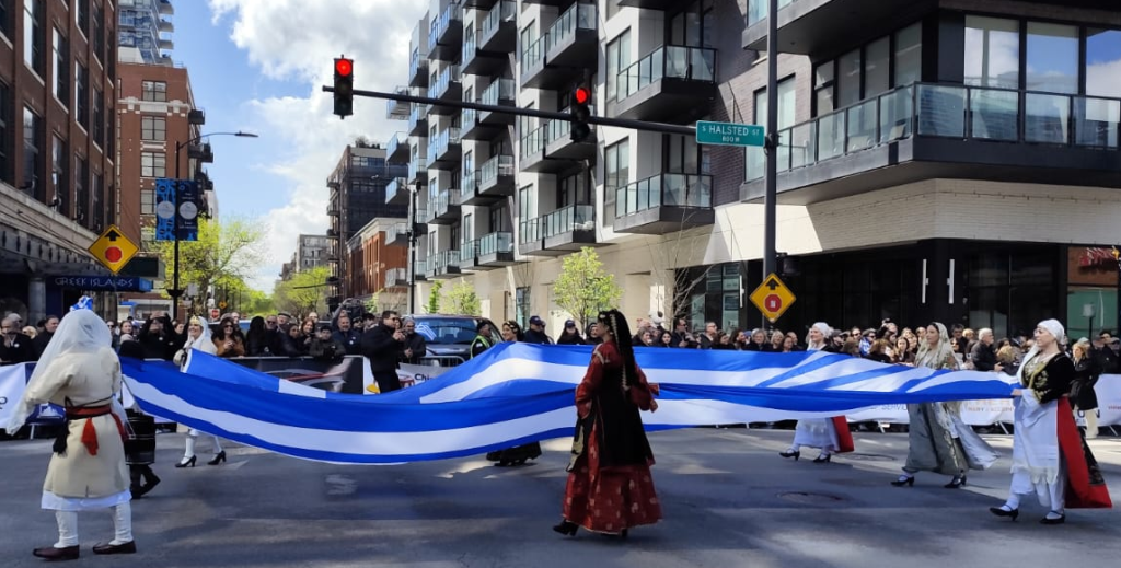 Σικάγο: Με την ελληνική παρέλαση γιορτάστηκε η 25η Μαρτίου
