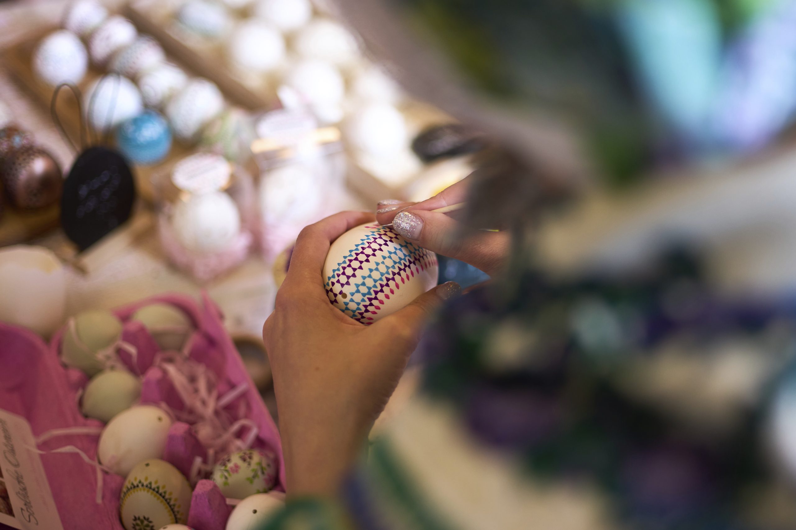 Γερμανία: Έψαχναν πασχαλινά αβγά στον κήπο τους και βρήκαν φιαλίδιο με ραδιενεργό δηλητήριο