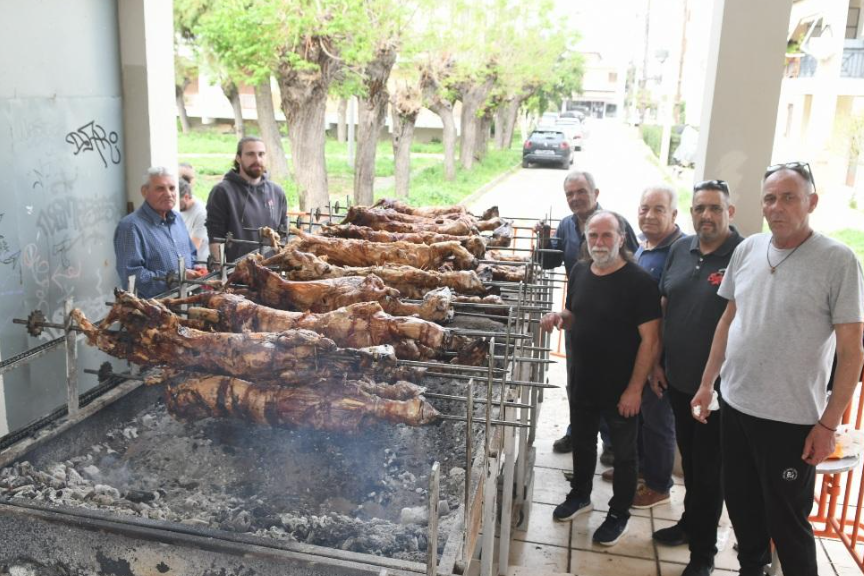 patra Με ευχές και χαμόγελα το Πασχαλινό Γλέντι του Δήμου Πατρέων