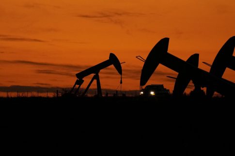 Ο Περικλής Κανάρης επιστρέφει στη Ν. Υόρκη με τη συναυλία “Δρόμοι που αγάπησα”
