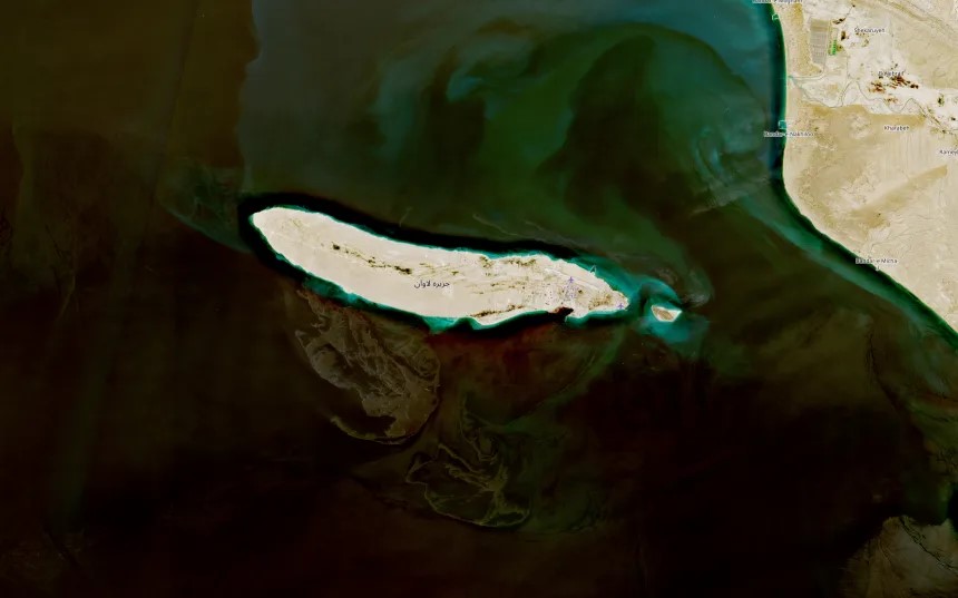 Πετρελαιοκηλίδες που προκλήθηκαν από τον πόλεμο στο Ιράν είναι ορατές από το διάστημα – Κίνδυνος περιβαλλοντολογικής καταστροφής