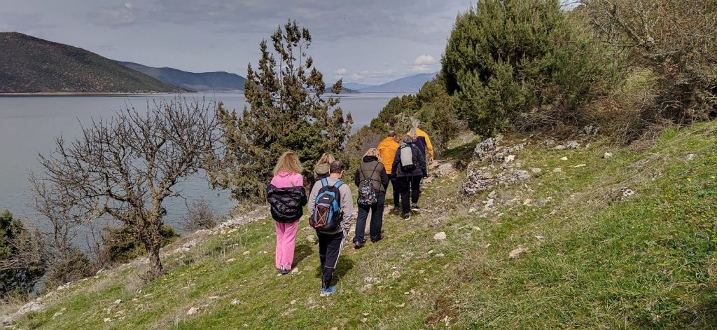 Οι Πρέσπες συνδυάζουν την οικοτουριστική εμπειρία με την πασχαλινή κατάνυξη